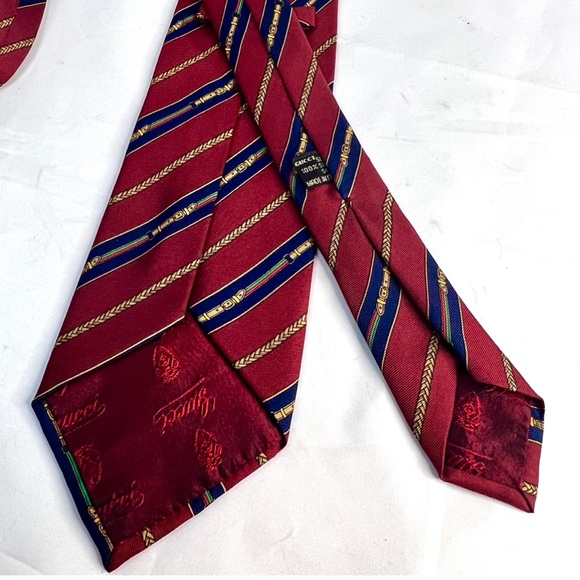 Handsome Vintage GUCCI Italian Silk Tie - Picture 4 of 8